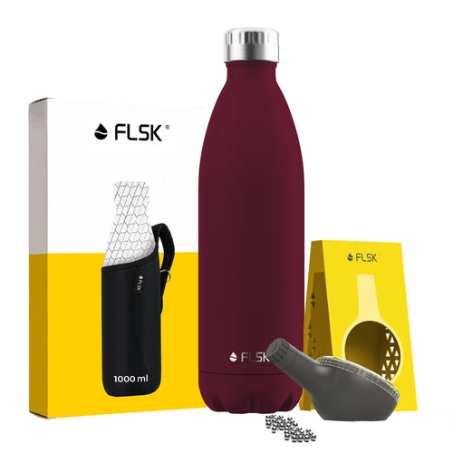 FLSK Premium Bundle aus Trinkflasche 1000 ml winterberry mit Neoprentasche und Reinigungsperlen aus Edelstahl